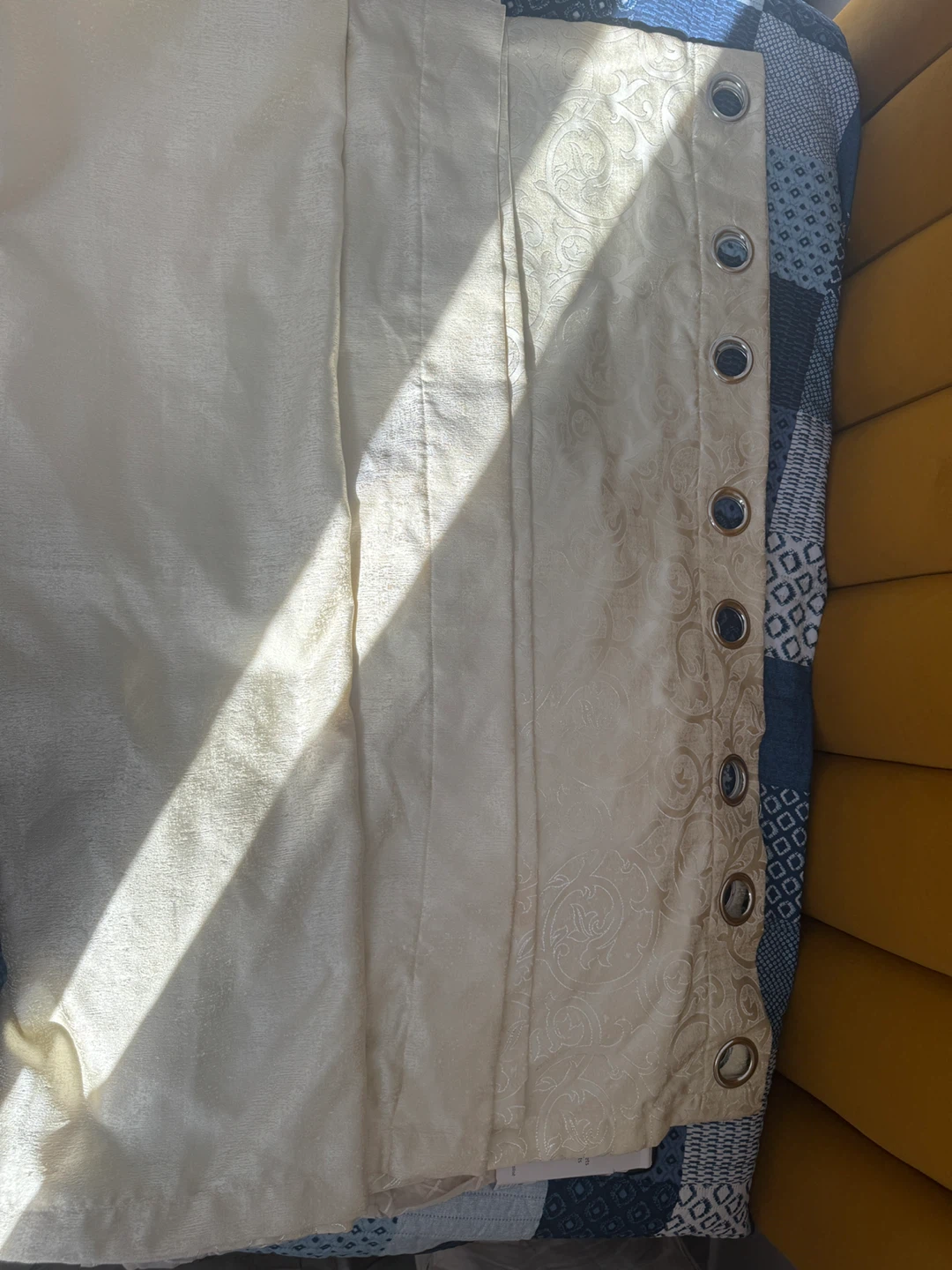 Cream Damask Grommet Curtains - photo 4