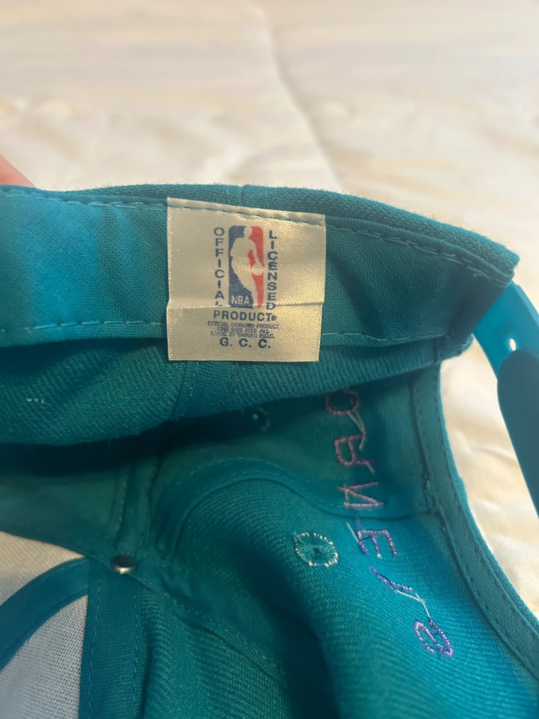 Vintage 90s Charlotte Hornets NBA Snapback Hat, G.C.C. - photo 3