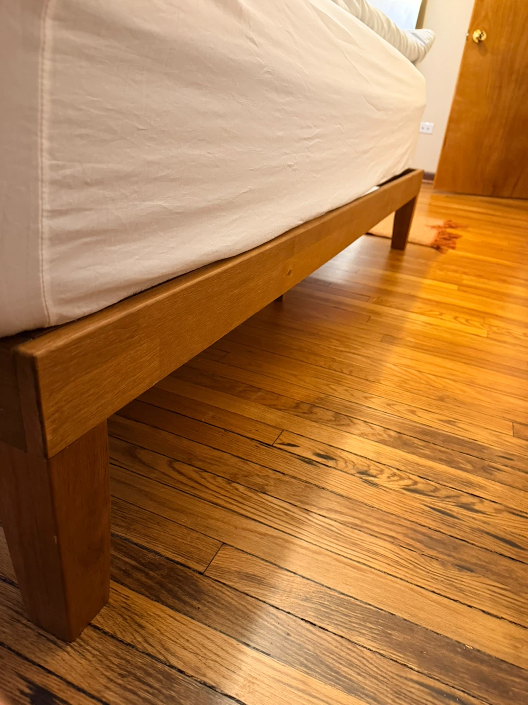 12-inch Solid Wood King Platform Bed - photo 3