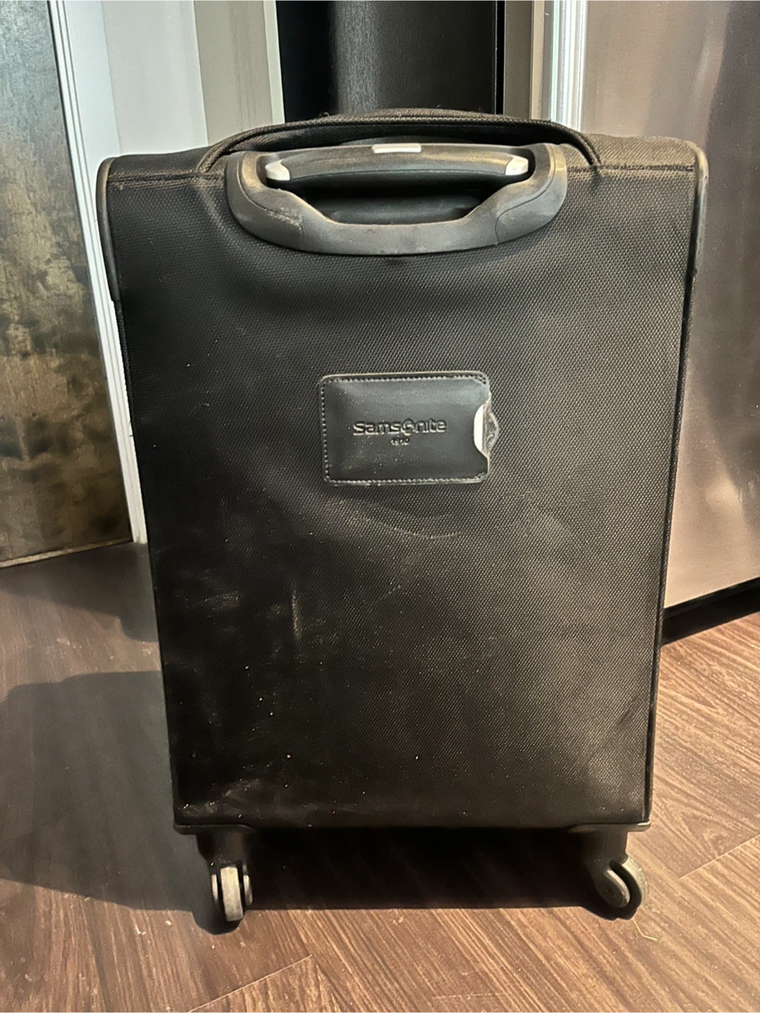 Samsonite Black Spinner Suitcase - photo 2