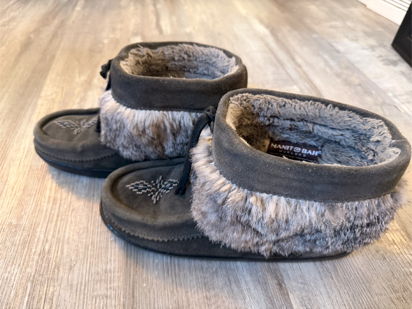Manitou Bah Mukluks Women's Size 8 Boots - photo 2