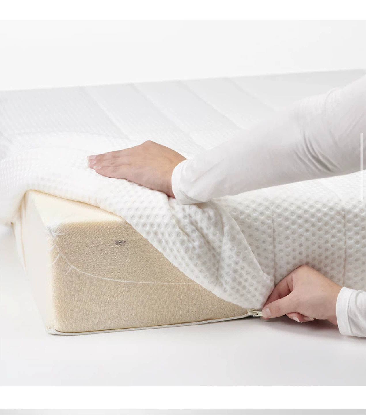 NEW UNUSED Foam Mattress - QUEEN size - photo 2