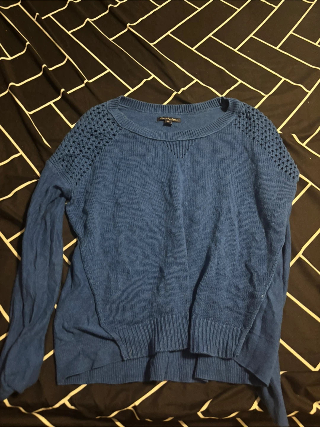 American Eagle Outfitters Blue Knit Sweater Size M
