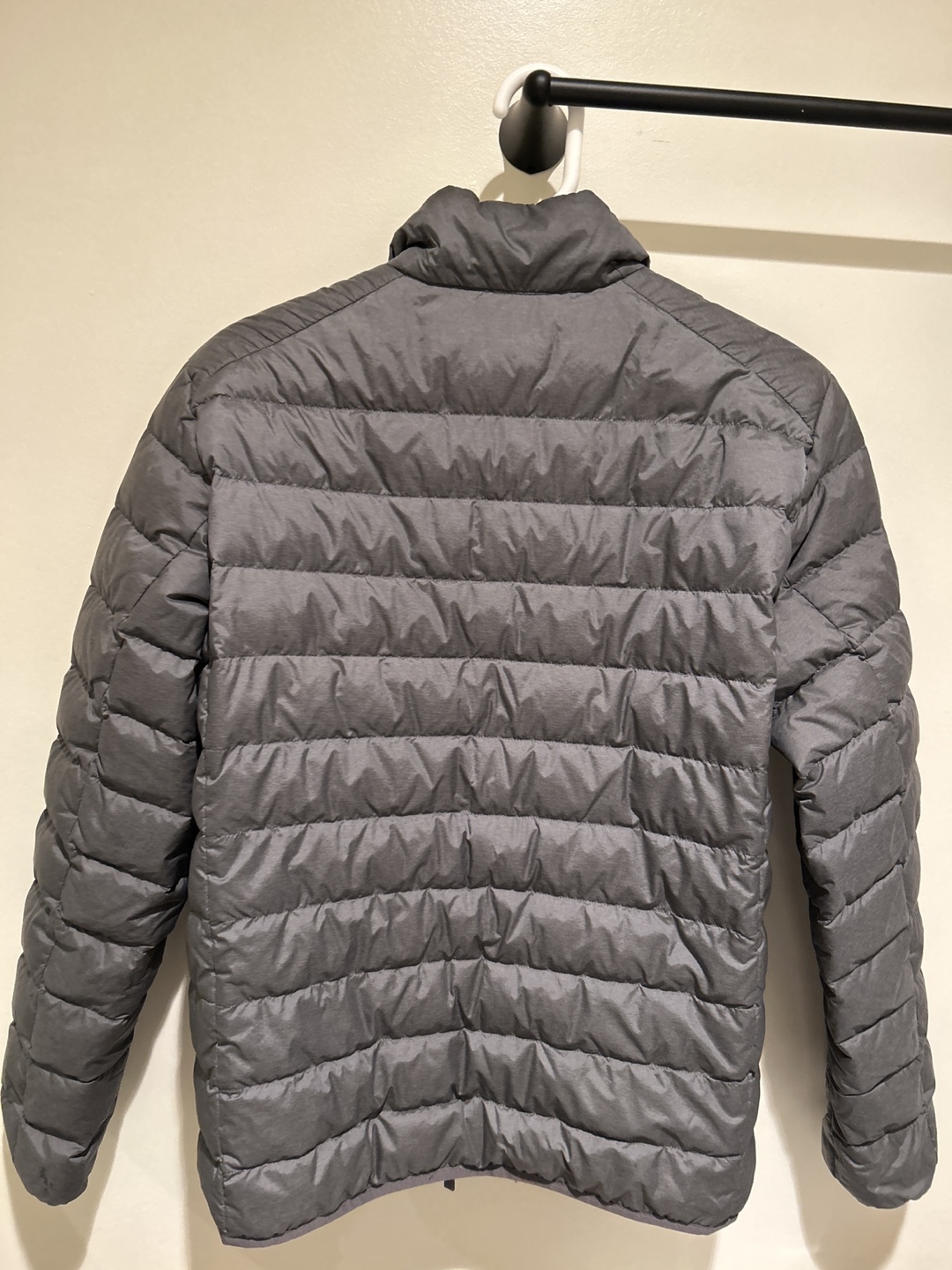 Uniqlo Ultra Light Down Jacket XS Grey - photo 3