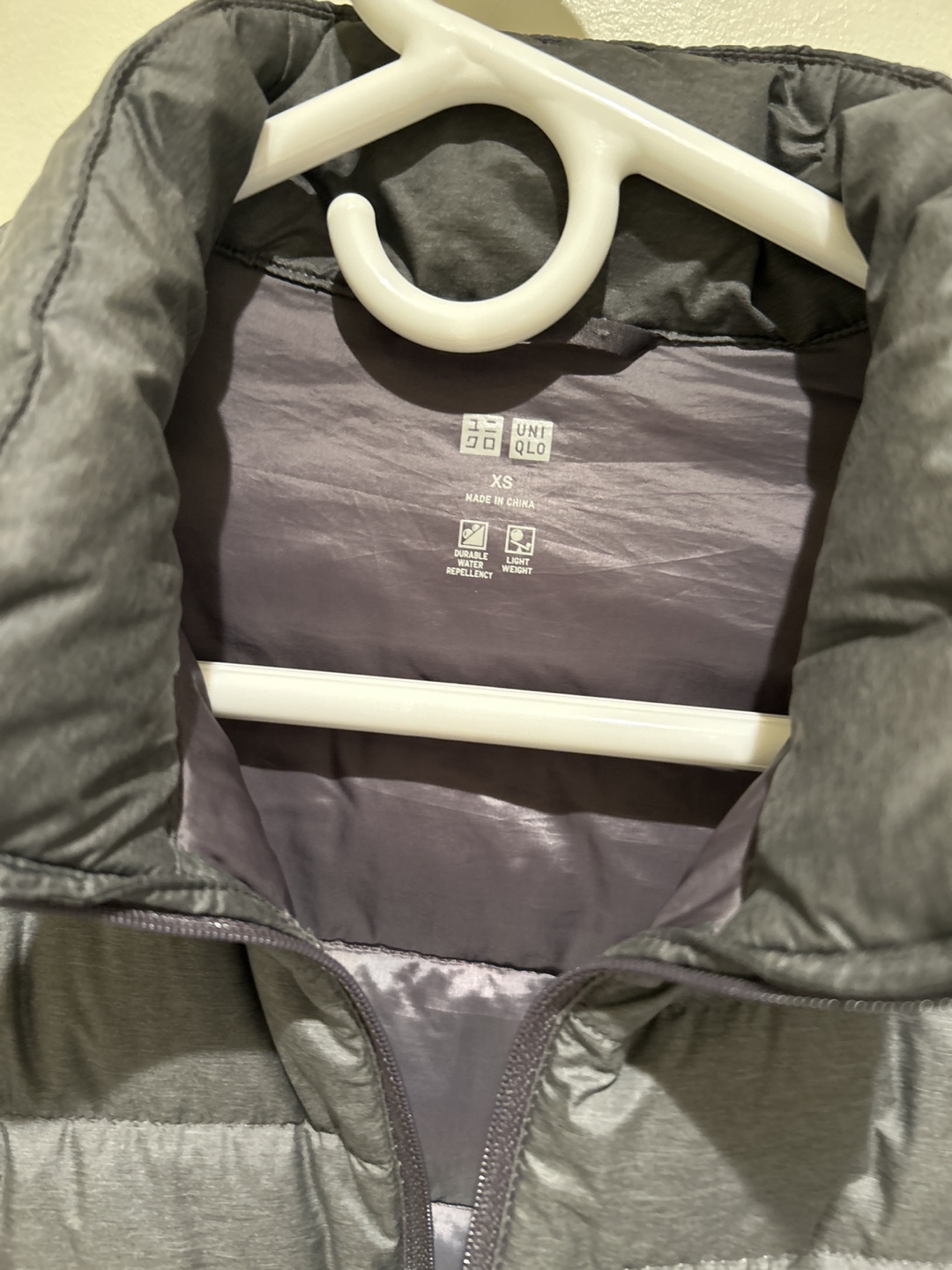 Uniqlo Ultra Light Down Jacket XS Grey - photo 2