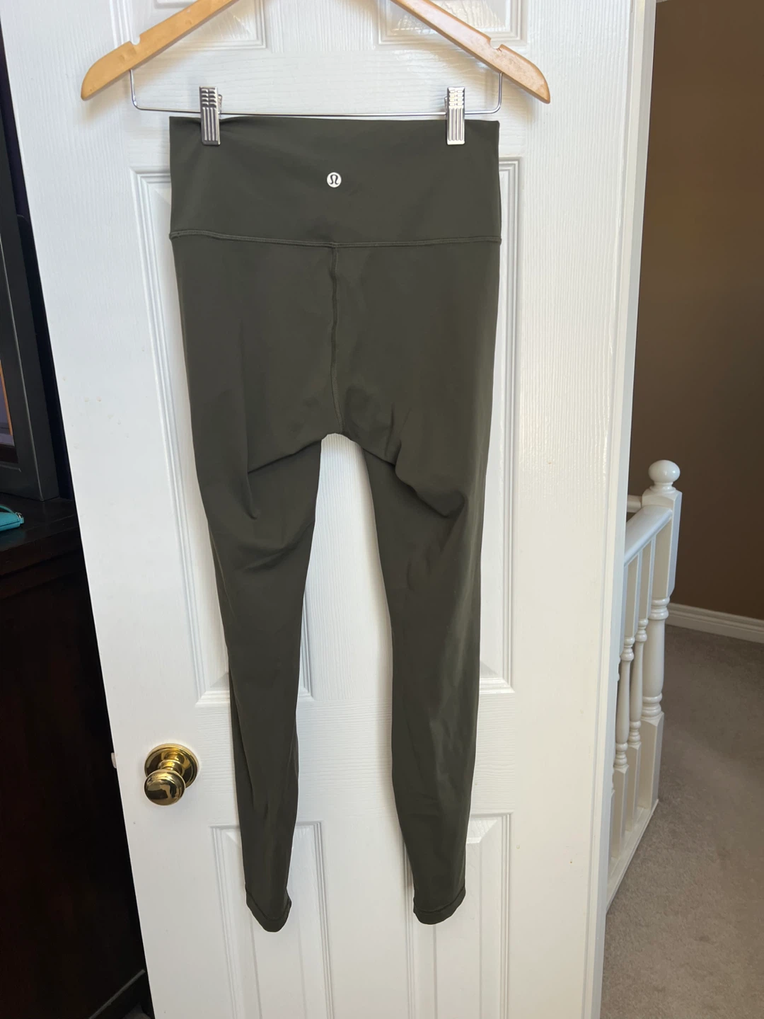 Lululemon Leggings Size 6 - Olive Green - photo 2