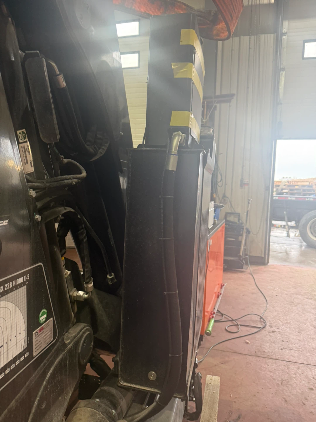 HIAB 150 Litre Hydraulic Tank - photo 3