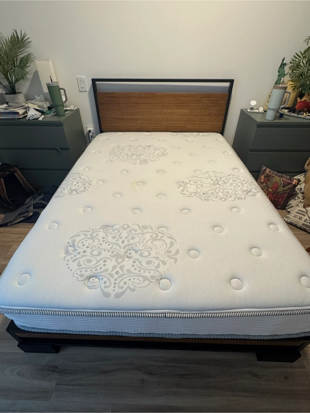Full Mattress 10” - photo 2
