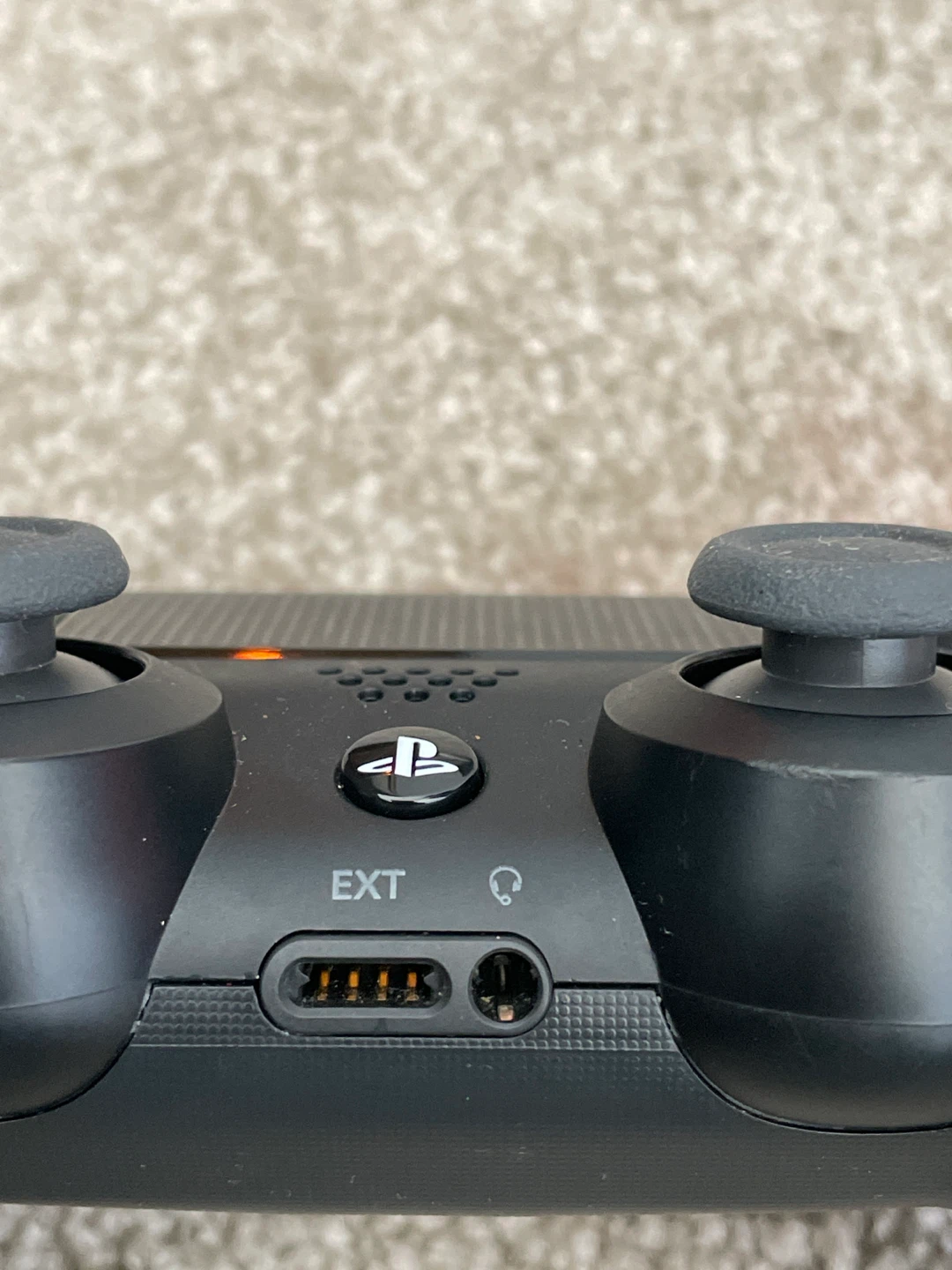 Sony PlayStation 4 DualShock 4 Wireless Controller