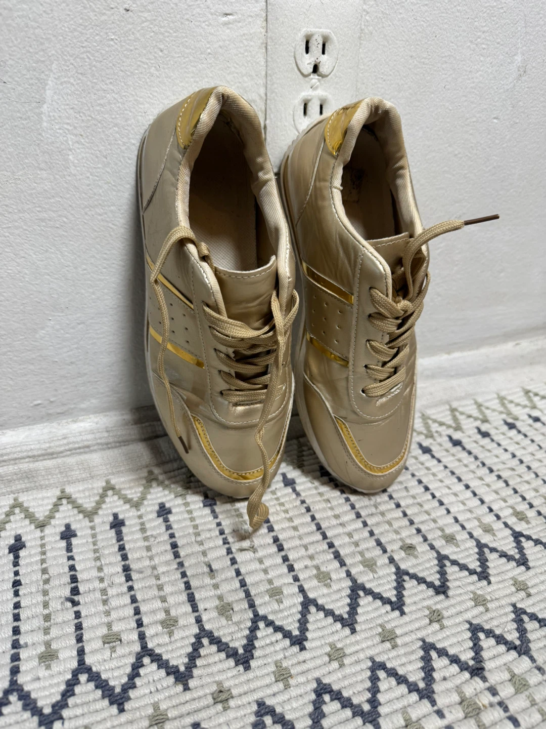 Gold Sneakers - photo 2
