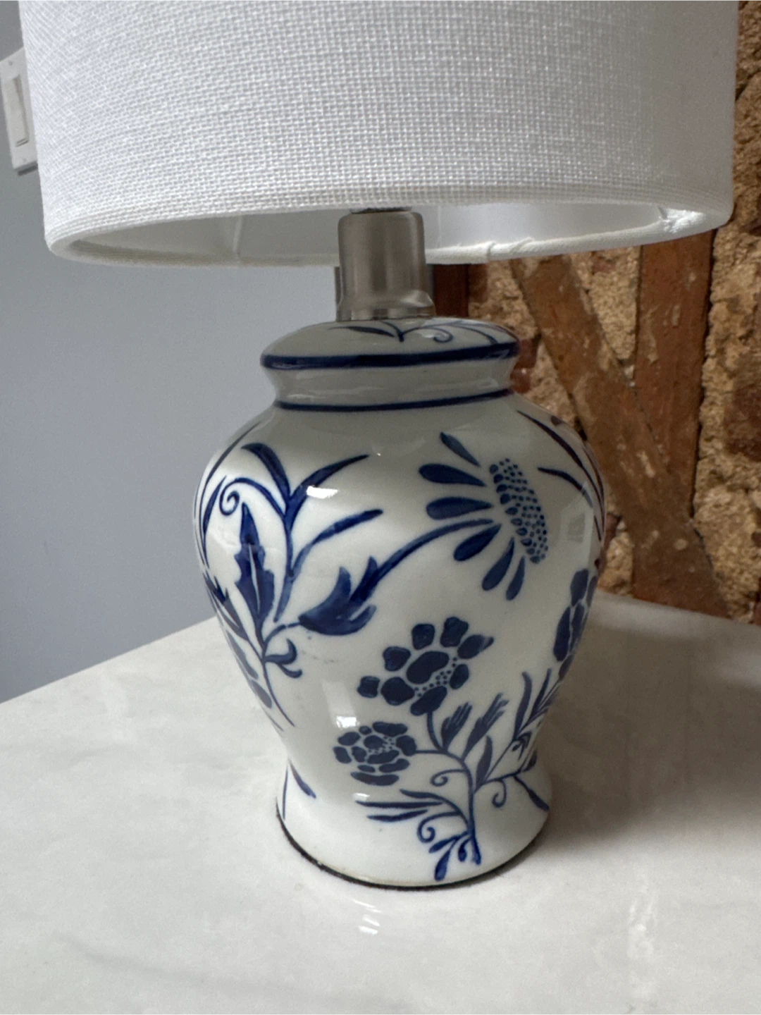 Blue and White Floral Ceramic Mini Table Lamp - photo 2
