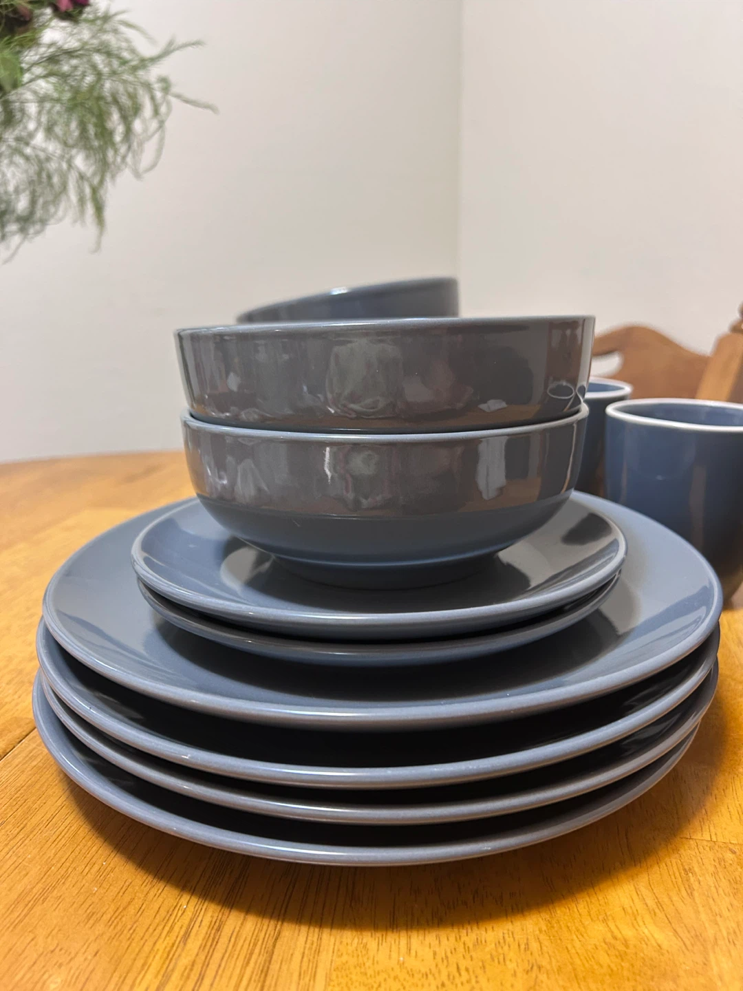 Set of Grey  3 Mugs, 6 Bowls, and 4 Plates, 2 small plates - photo 2