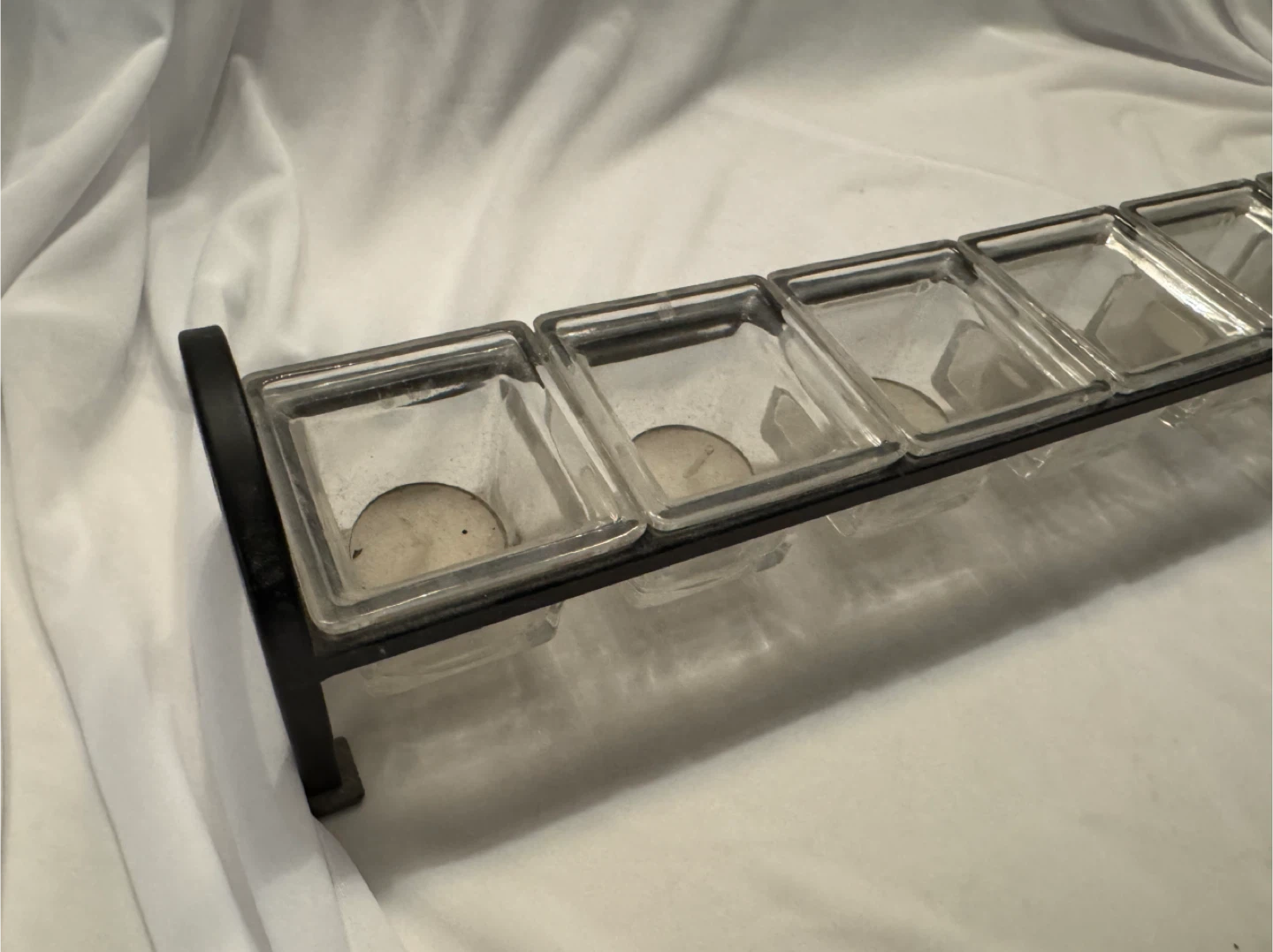 🥕Pottery Barn candle holder with metal frame