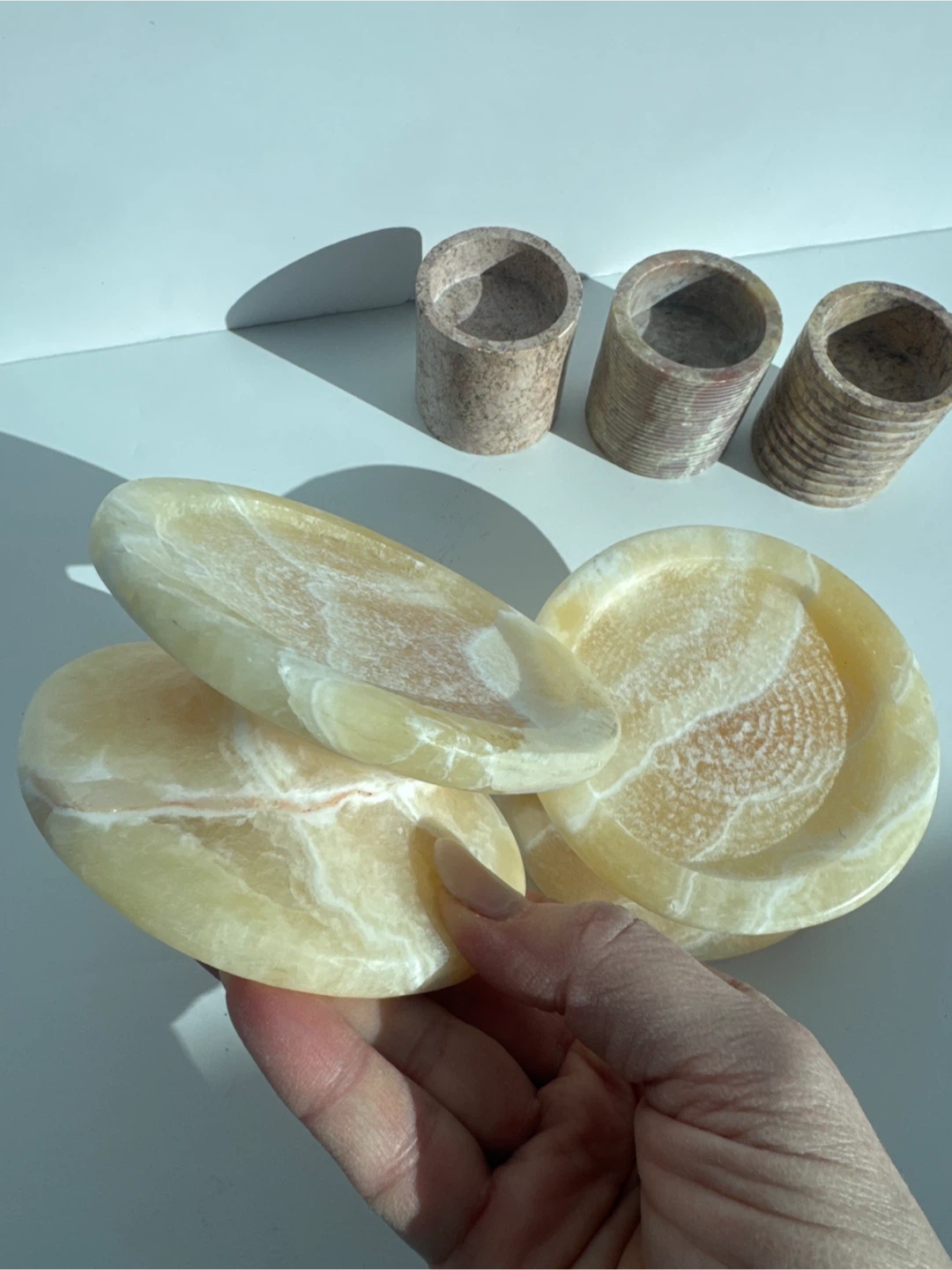 Set of 5 Marble Candleholders: 3 Tealight and 2 Large Pedestal 🏆 - photo 3