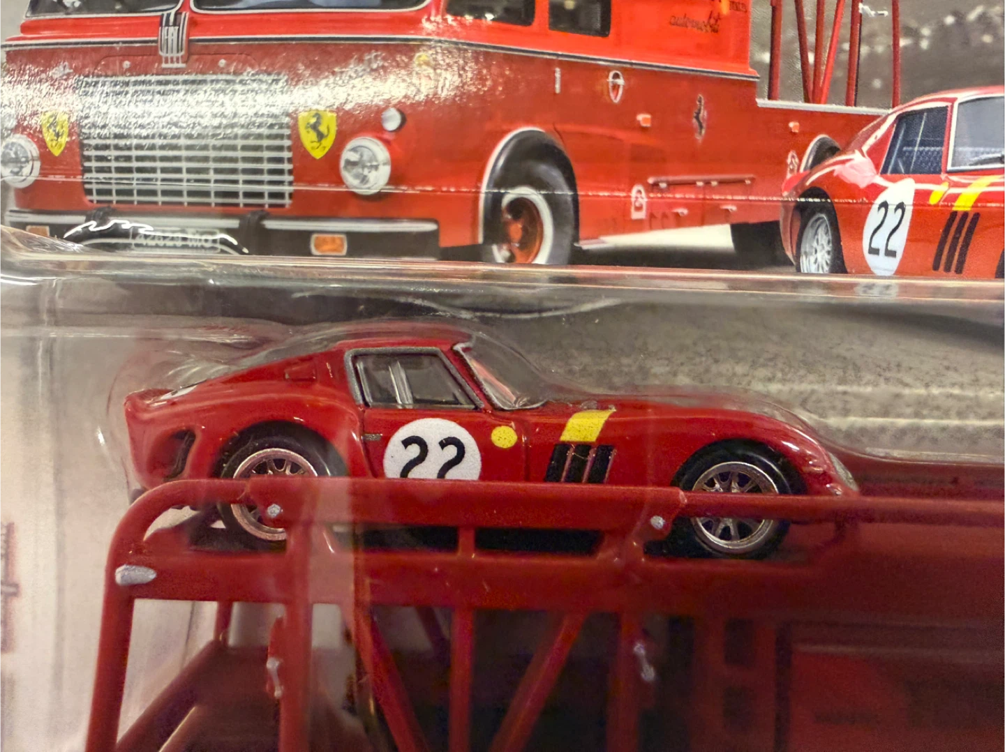 Hot Wheels Ferrari 250 GTO & Fiat 642 RN2 Bartoletti - photo 2