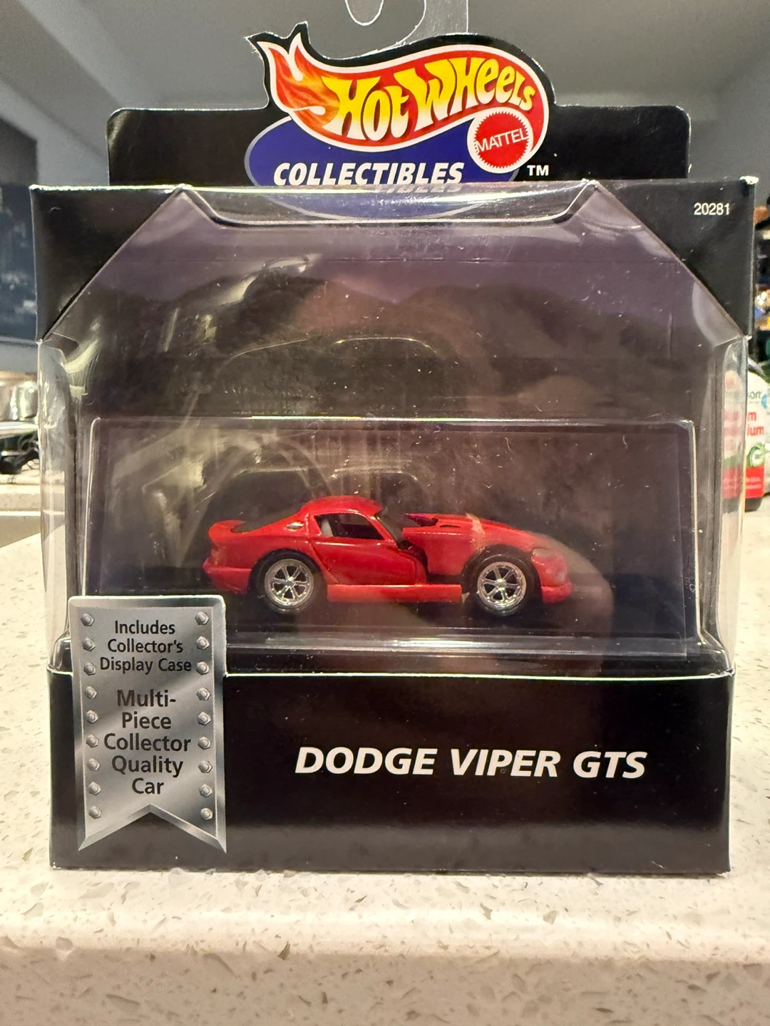 Hot Wheels Collectibles Dodge Viper GTS