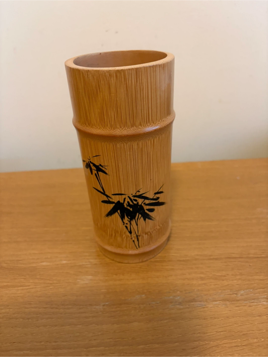 Bamboo Pen Holder with Calligraphy & Design - photo 2