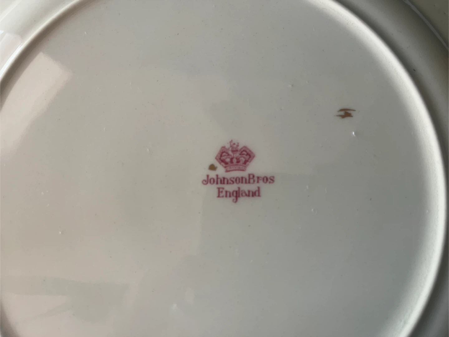 Johnson Brothers England Pink Gold Floral Charger Plate - photo 4
