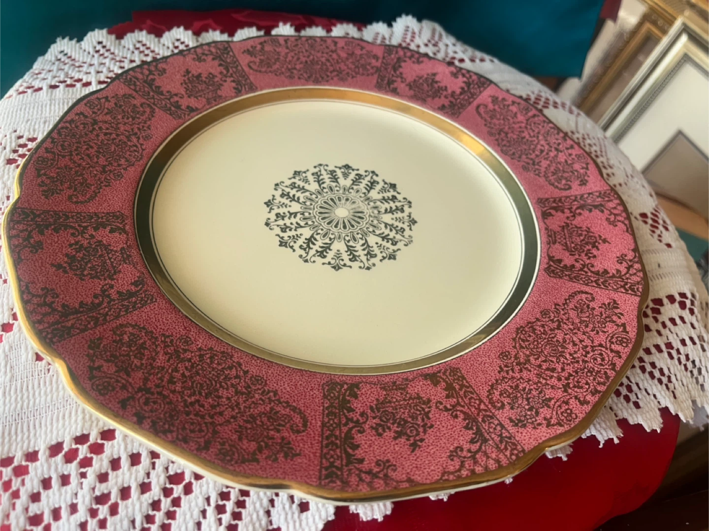 Johnson Brothers England Pink Gold Floral Charger Plate - photo 2