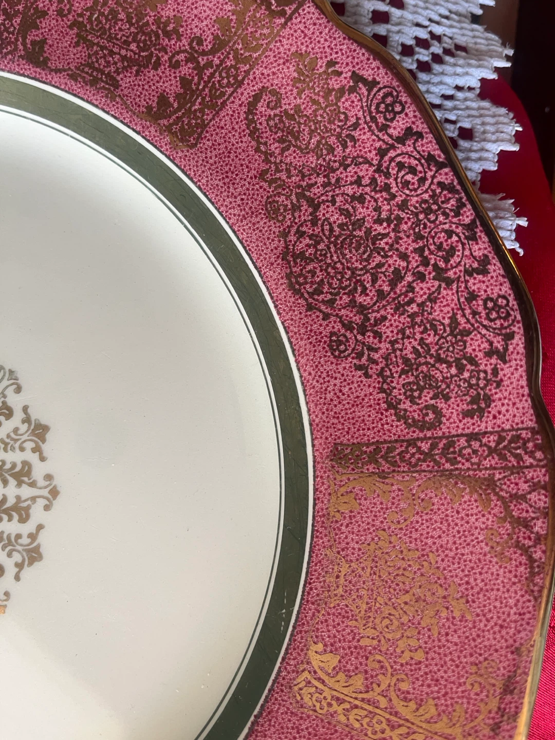 Johnson Brothers England Pink Gold Floral Charger Plate - photo 3
