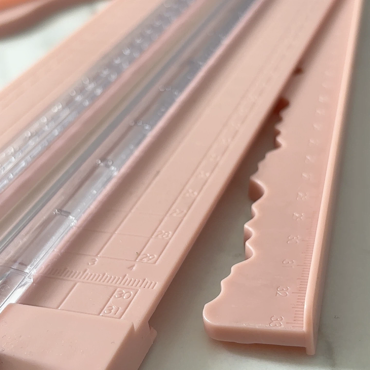 Paper Trimmer with Decorative Edge Blades - photo 5