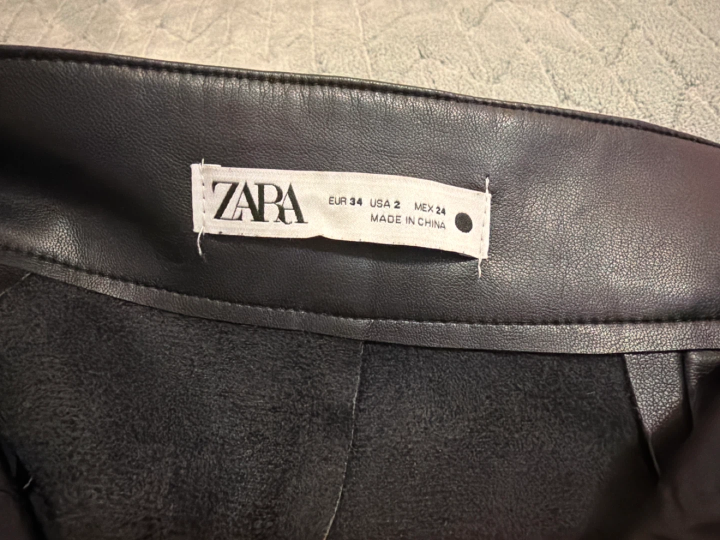 ZARA Faux Leather Pants 🏆 - photo 4