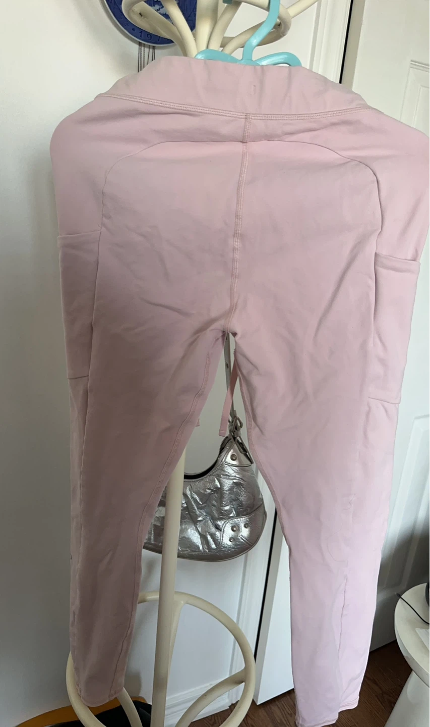 Alo Yoga High-Waist Leggings - Size L - Pink - photo 2