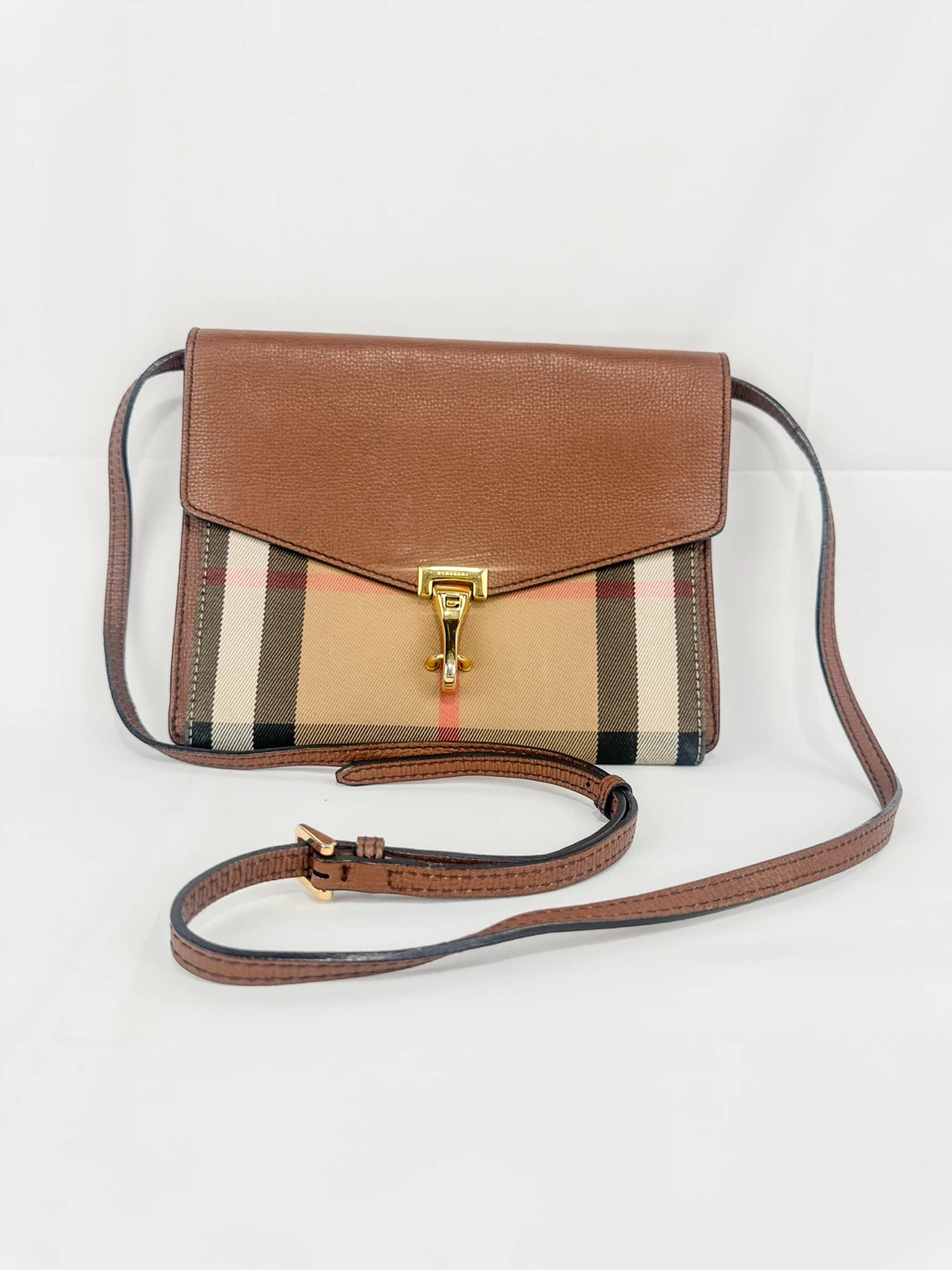 Burberry House Check Macken Bag