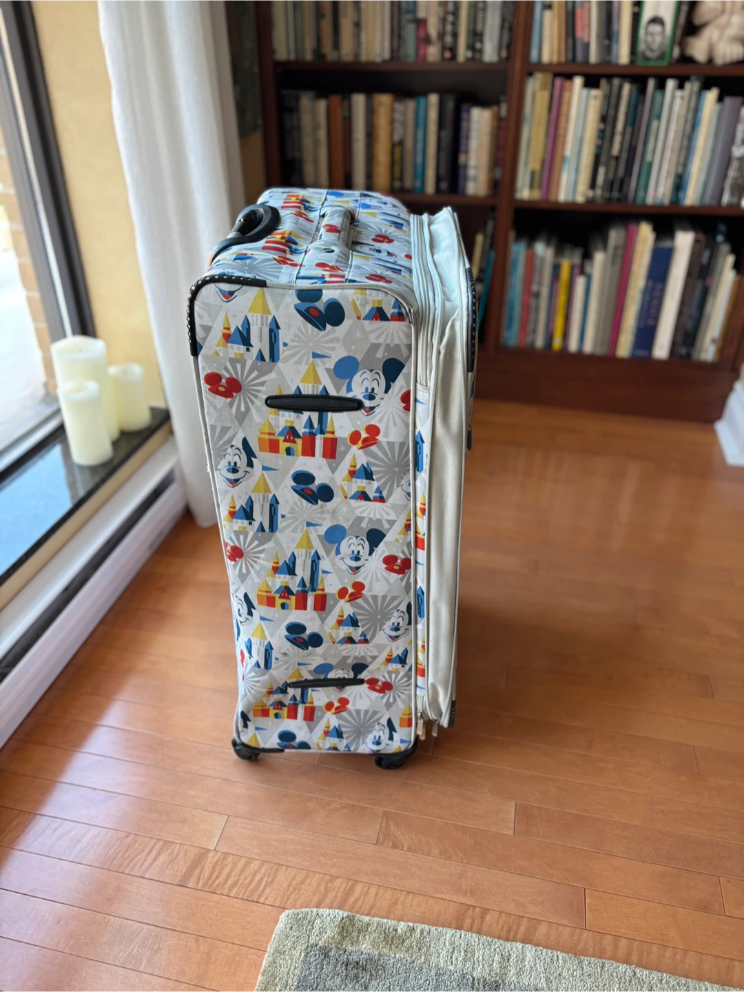 Disney Mickey Mouse Castle Print Luggage - photo 2