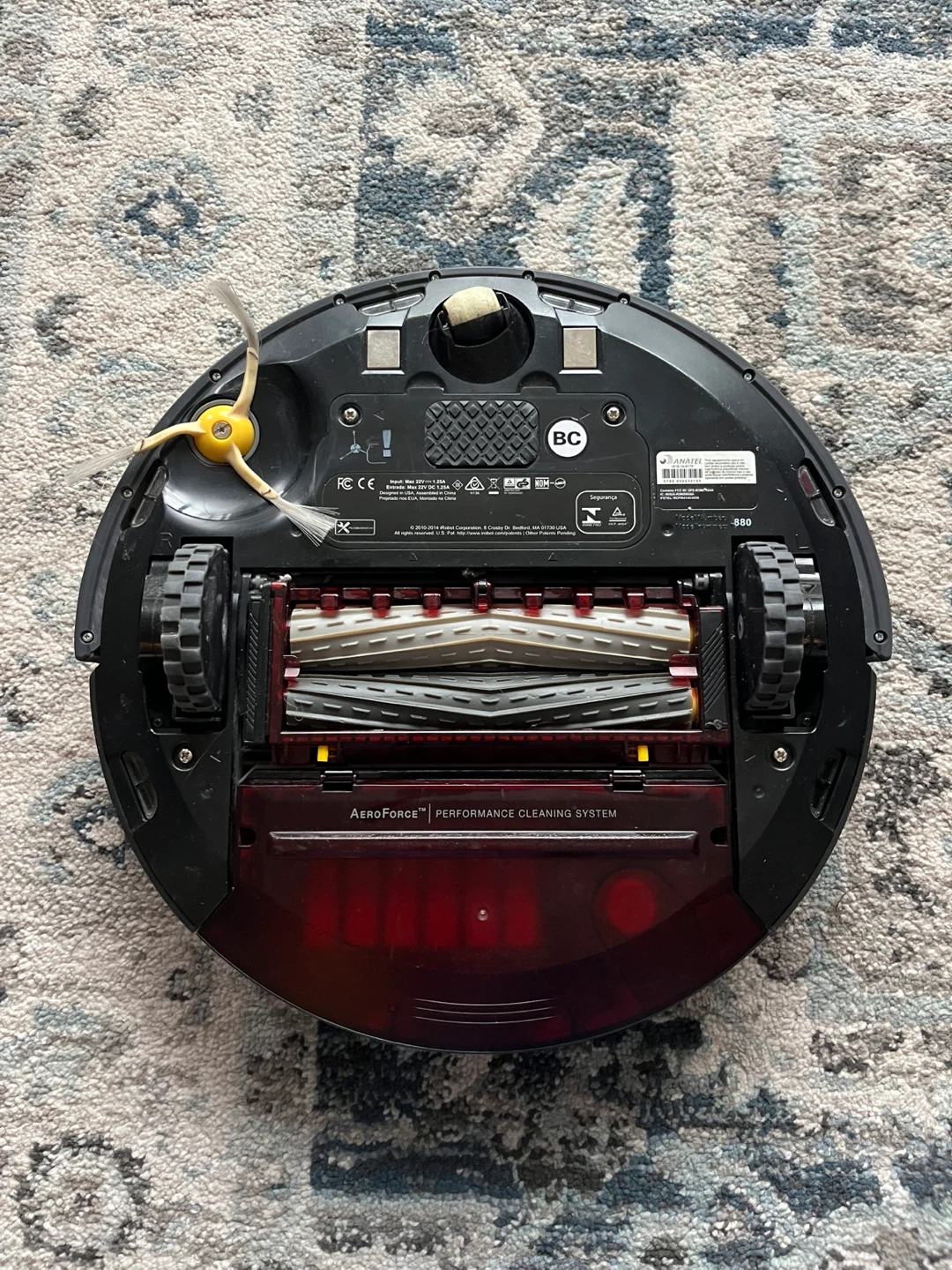 iRobot Roomba Vacuum Robot with Dock & Virtual Walls - photo 3