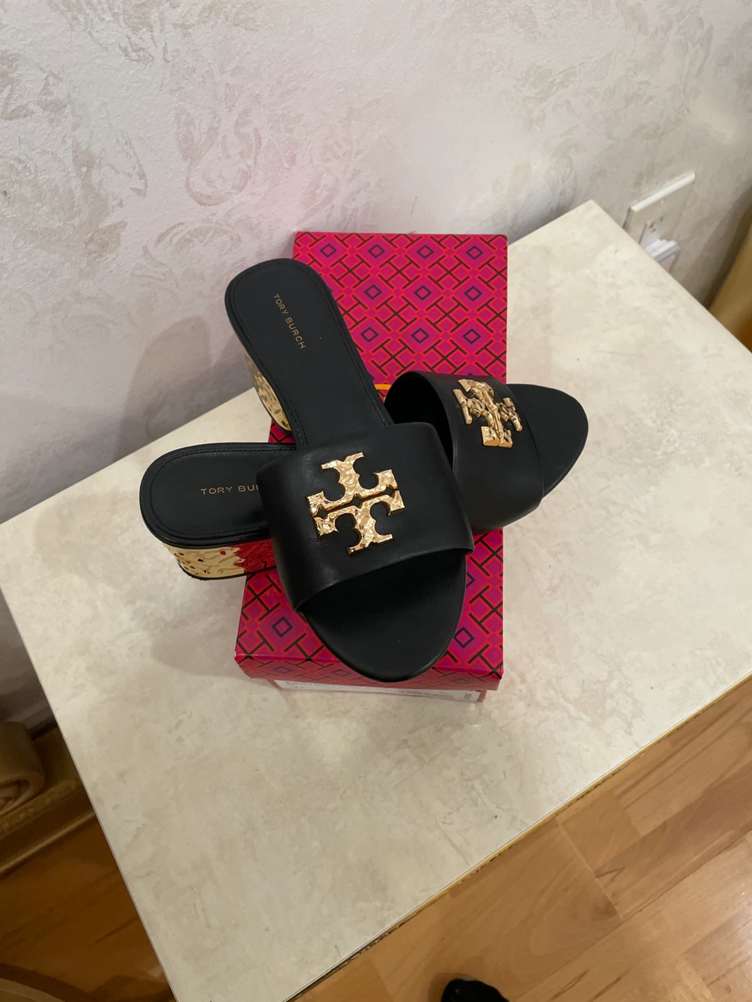 Tory Burch Black Saturn Calf Heeled Mules Size 9.5