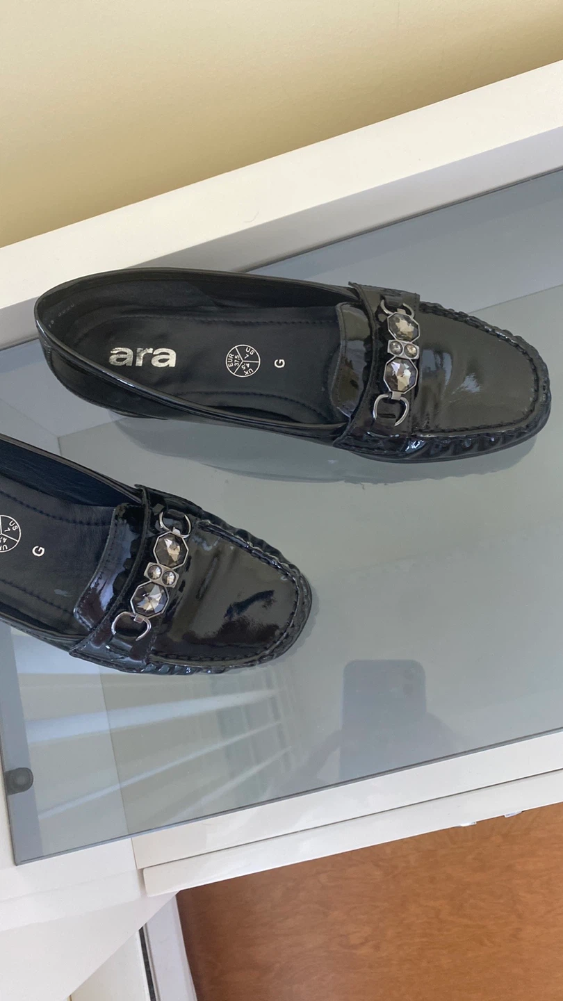 Ara Black Patent Loafers - Size 6 - photo 2