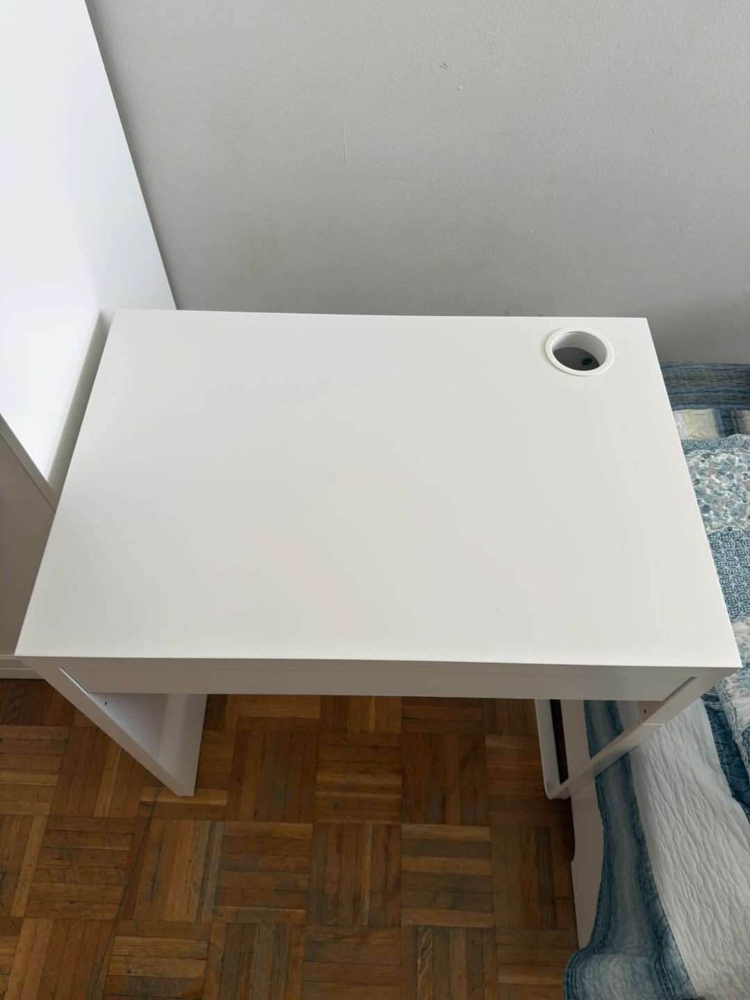 Ikea Desk MICKE - photo 2