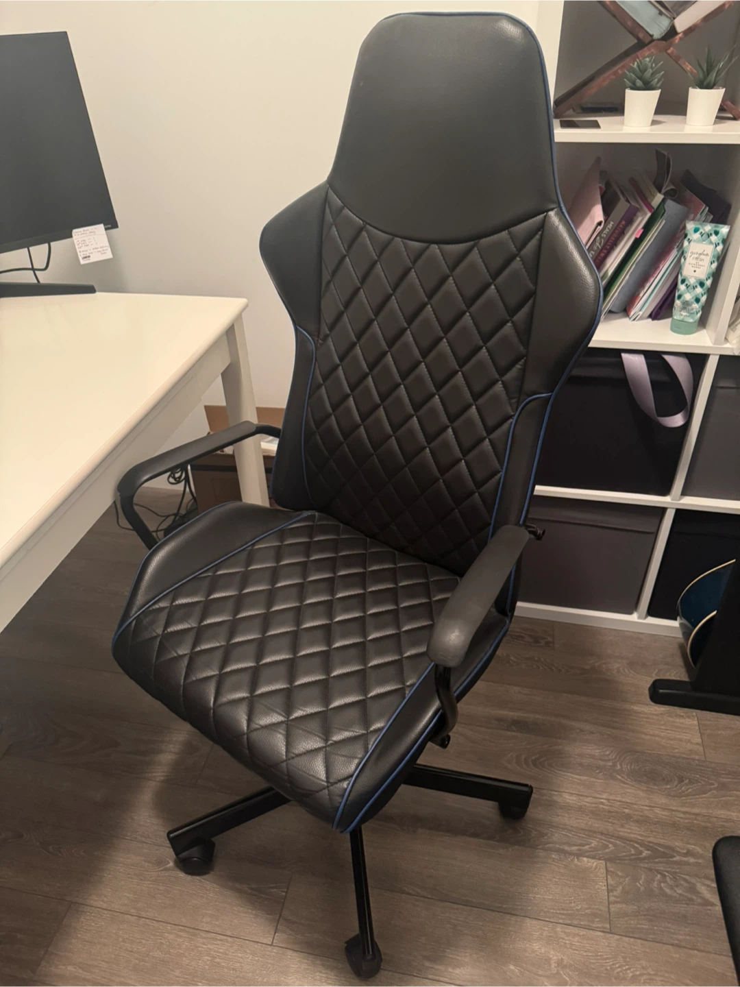 Gaming chair