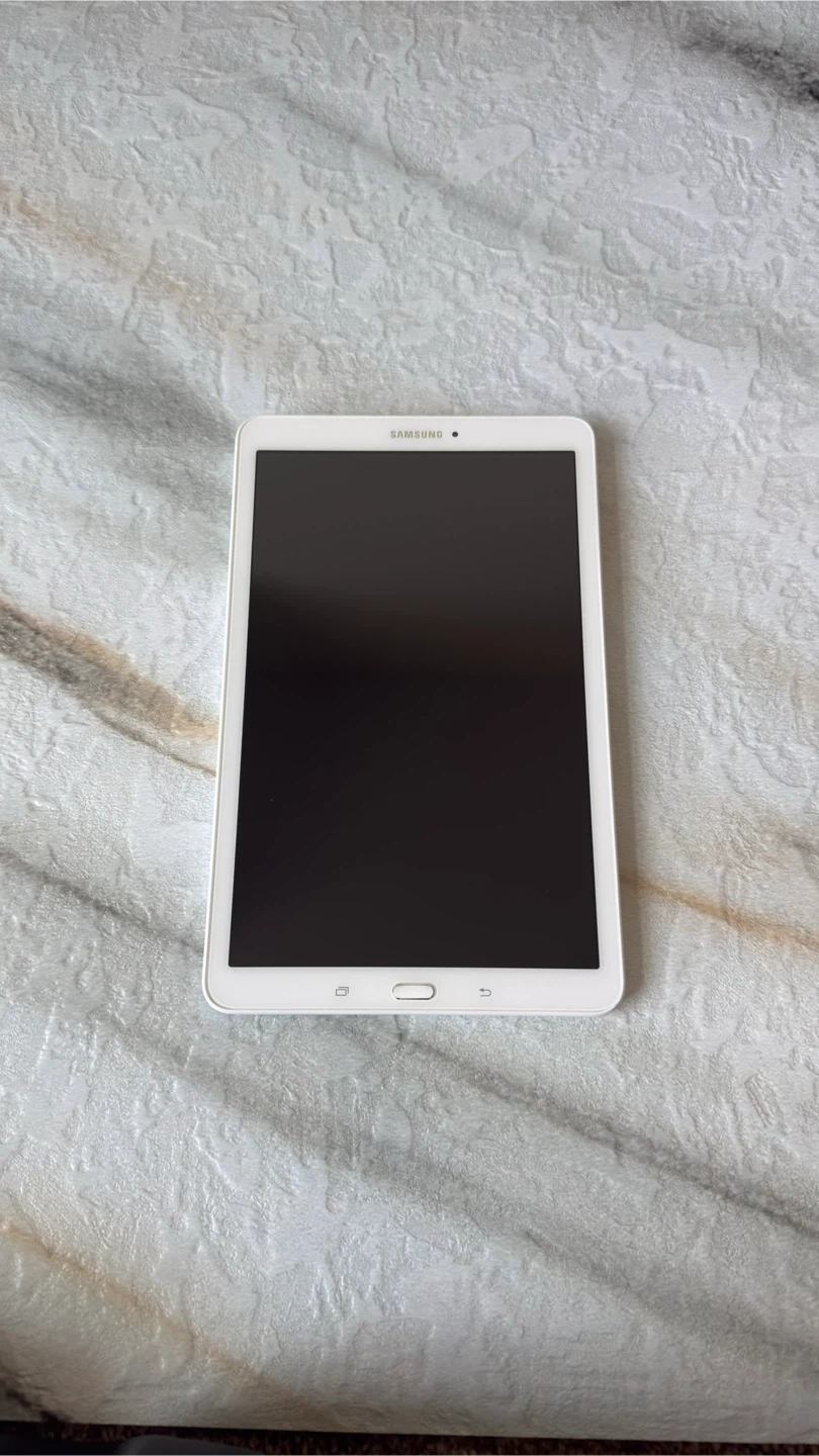 Samsung Galaxy Tab E 9.6” Wi-Fi Tablet 16GB White - photo 3