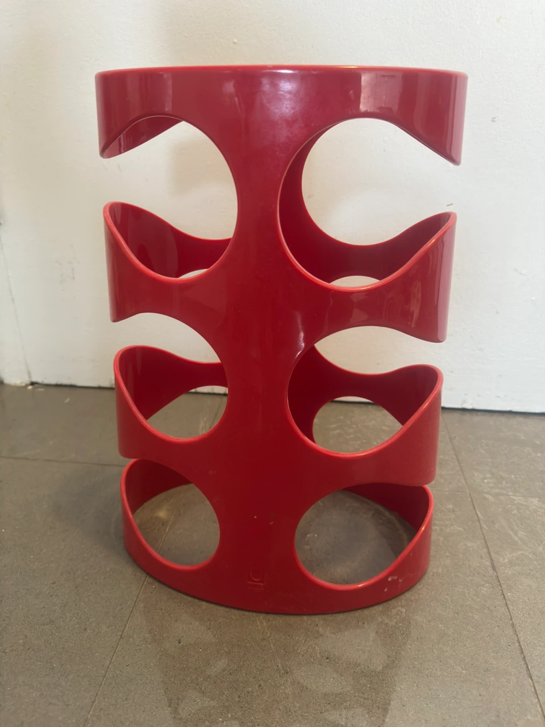 RARE Vintage Umbra Red Grapevine Wine Rack