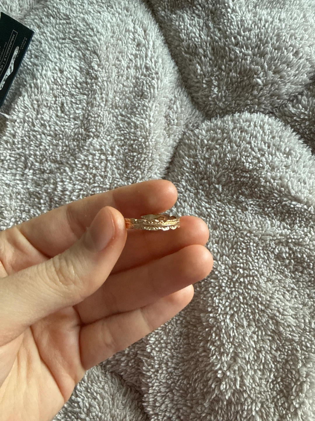 Gold-tone Feather Ring - photo 4