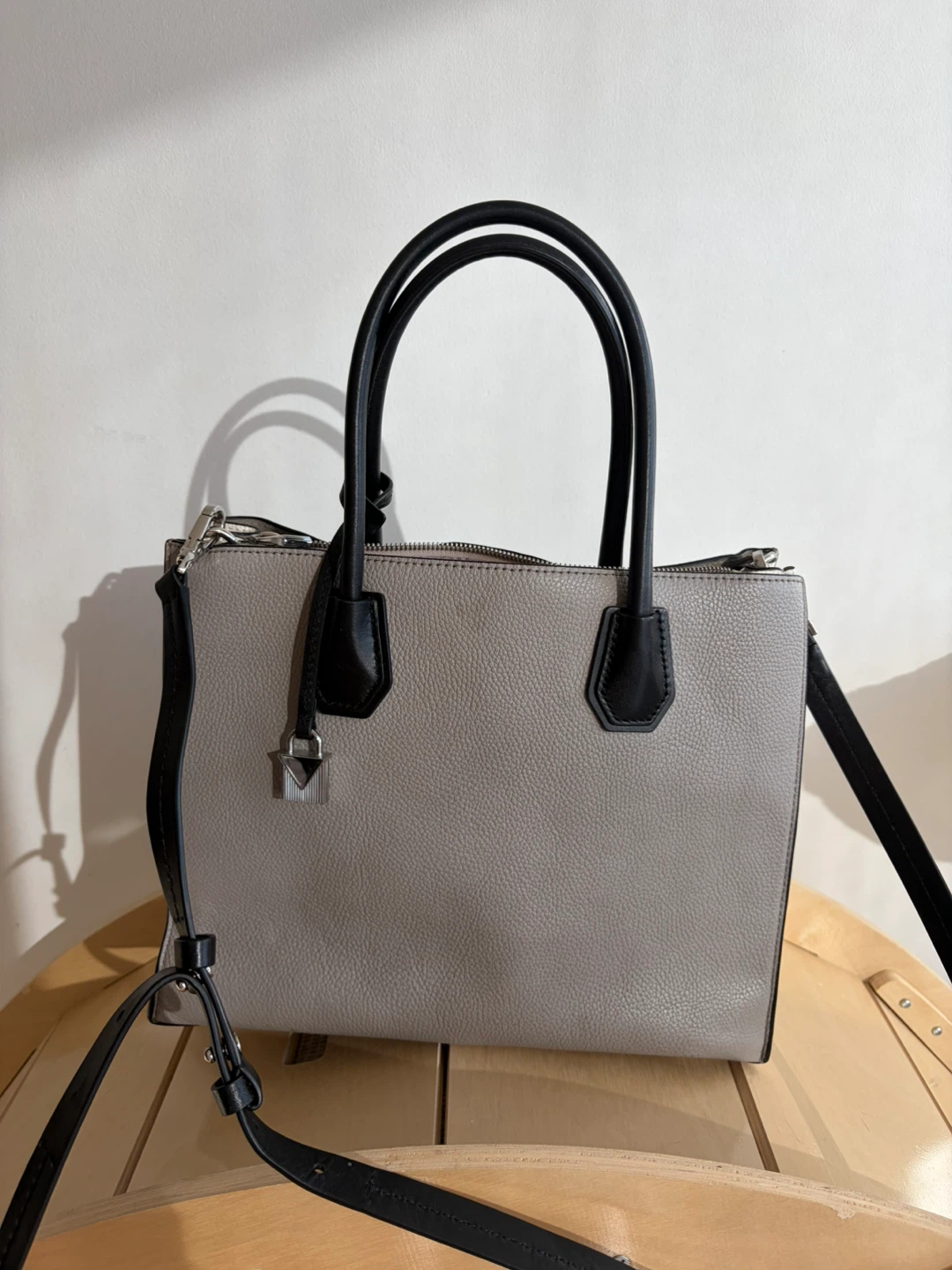 Michael Kors Grey Leather Bag 🏆 - photo 2