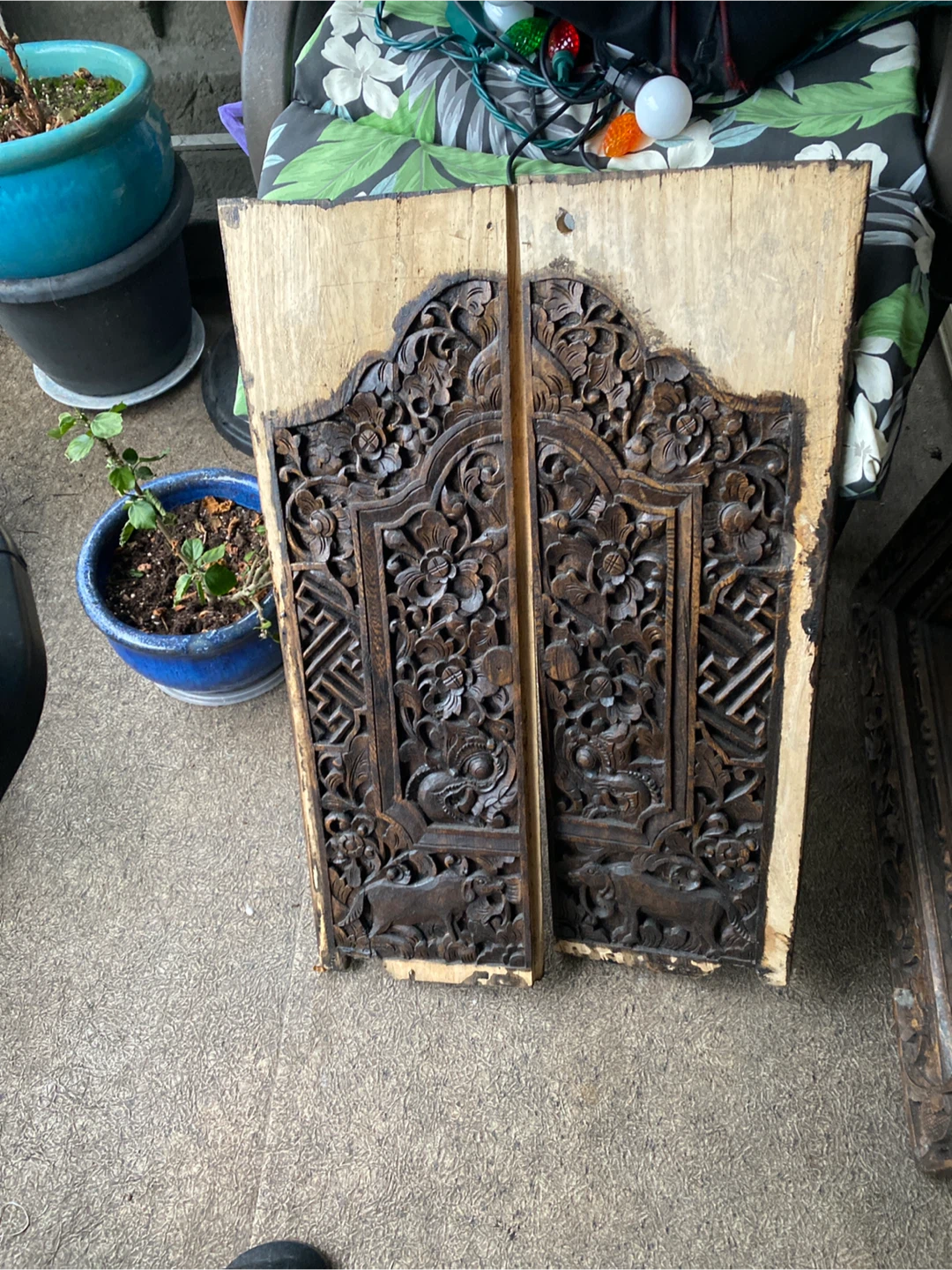 Antique hand carved wood panel! - photo 4
