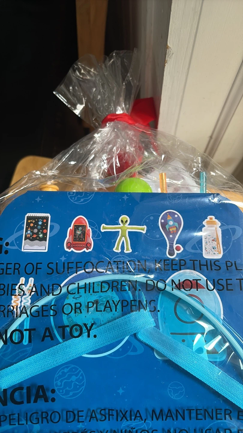 Space Themed Kids Backpack Gift Set - photo 5
