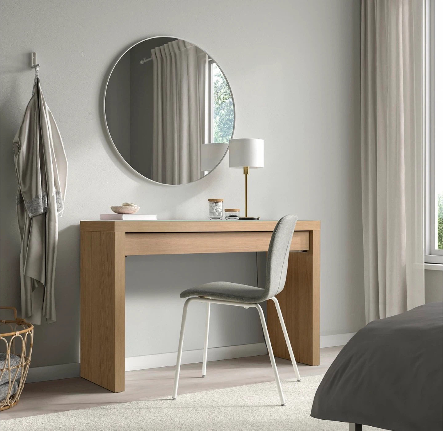 IKEA MALM Dressing Table - White Stained Oak Veneer - photo 4