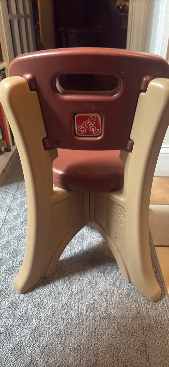 Step2 Kids Plastic Chair - Brown/Tan - photo 3