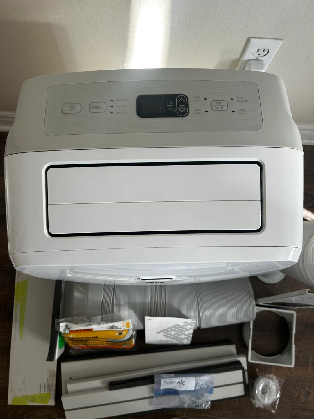 LG Portable Air Conditioner/Fan(10,200 BTU+Full Window Kits) - photo 2