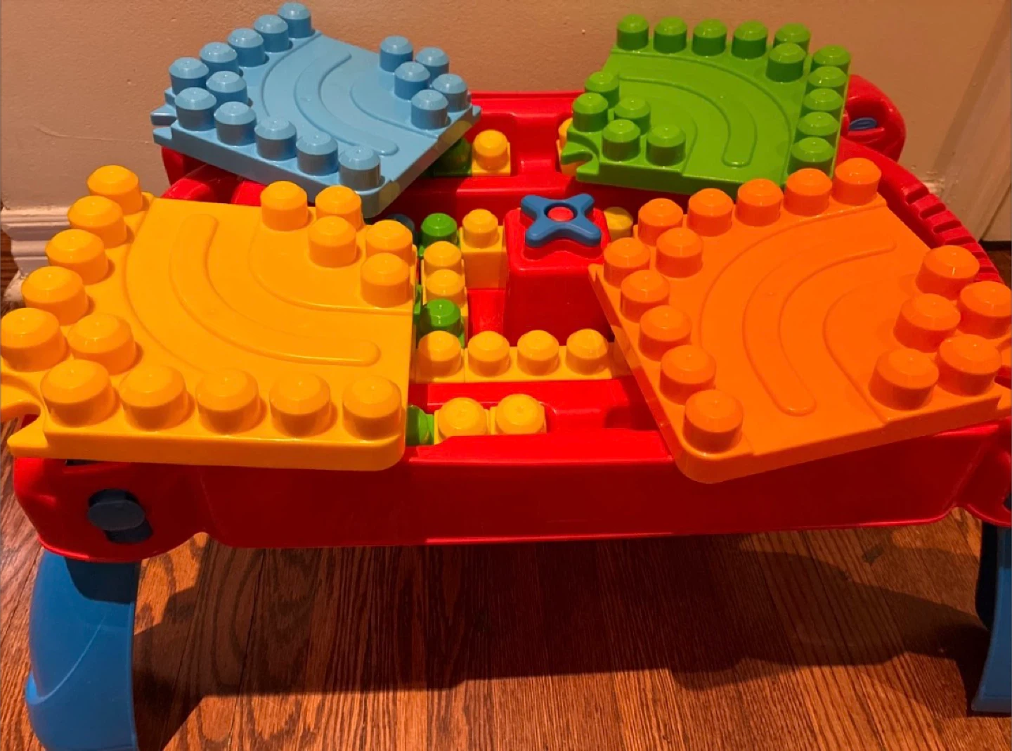 Mega Bloks Build N’ Learn Activity Table