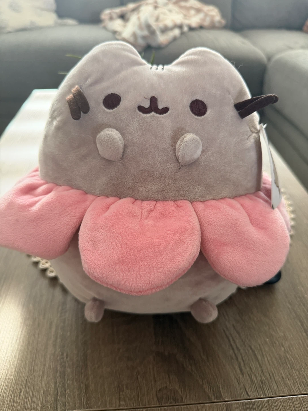 GUND Pusheen Flower Petal Plush Toy