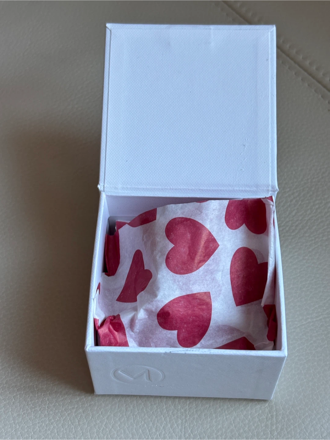 Chunky Hoop Earrings - Silver with Mejuri box - photo 5