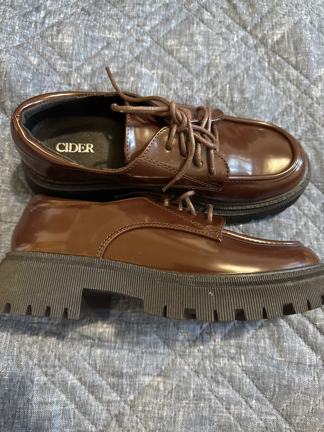 CIDER Women's Brown Patent Chunky Loafers - photo 2