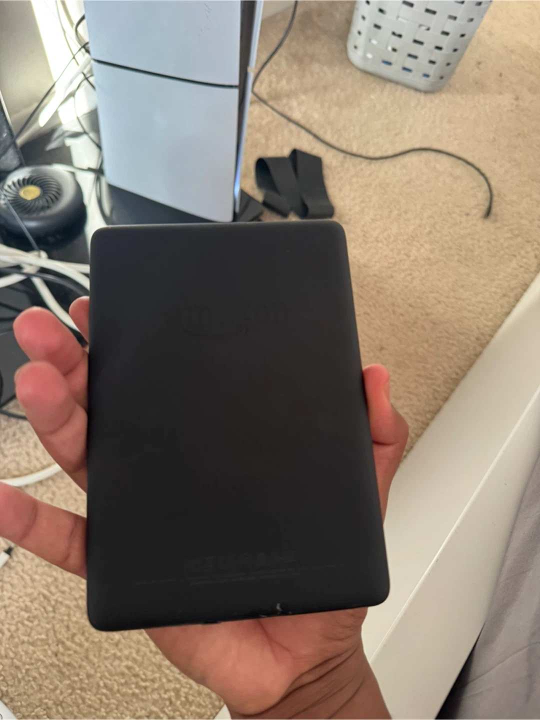 Amazon Kindle E-Reader - photo 2