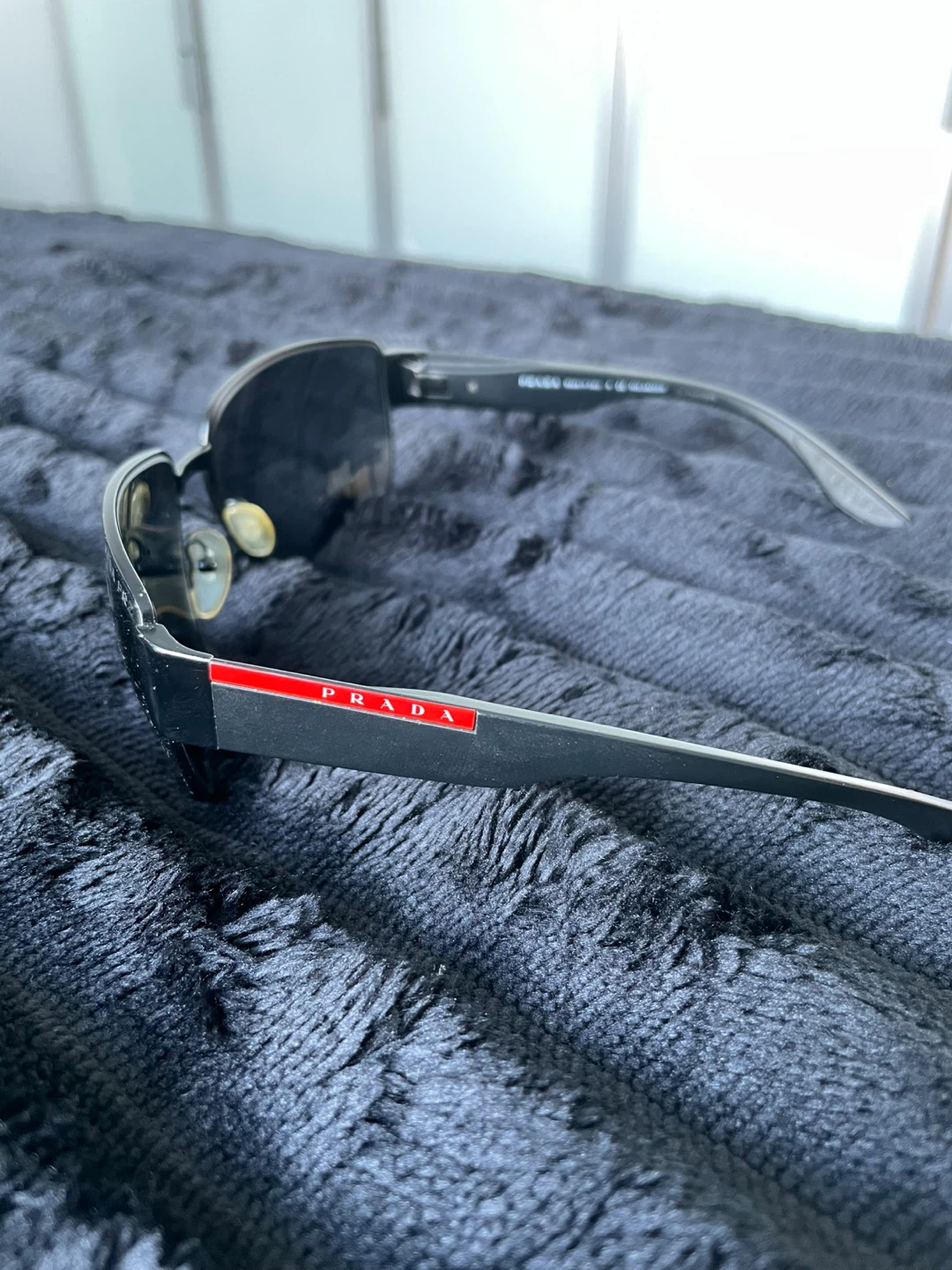 Prada Sunglasses with Case - photo 2