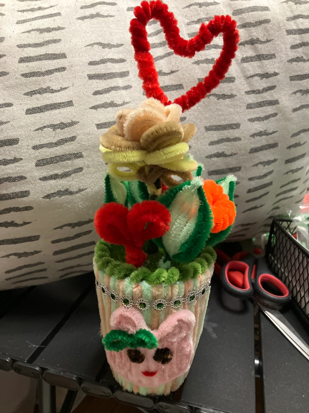 Handmade Pipe Cleaner Flower Pot Decoration - photo 2